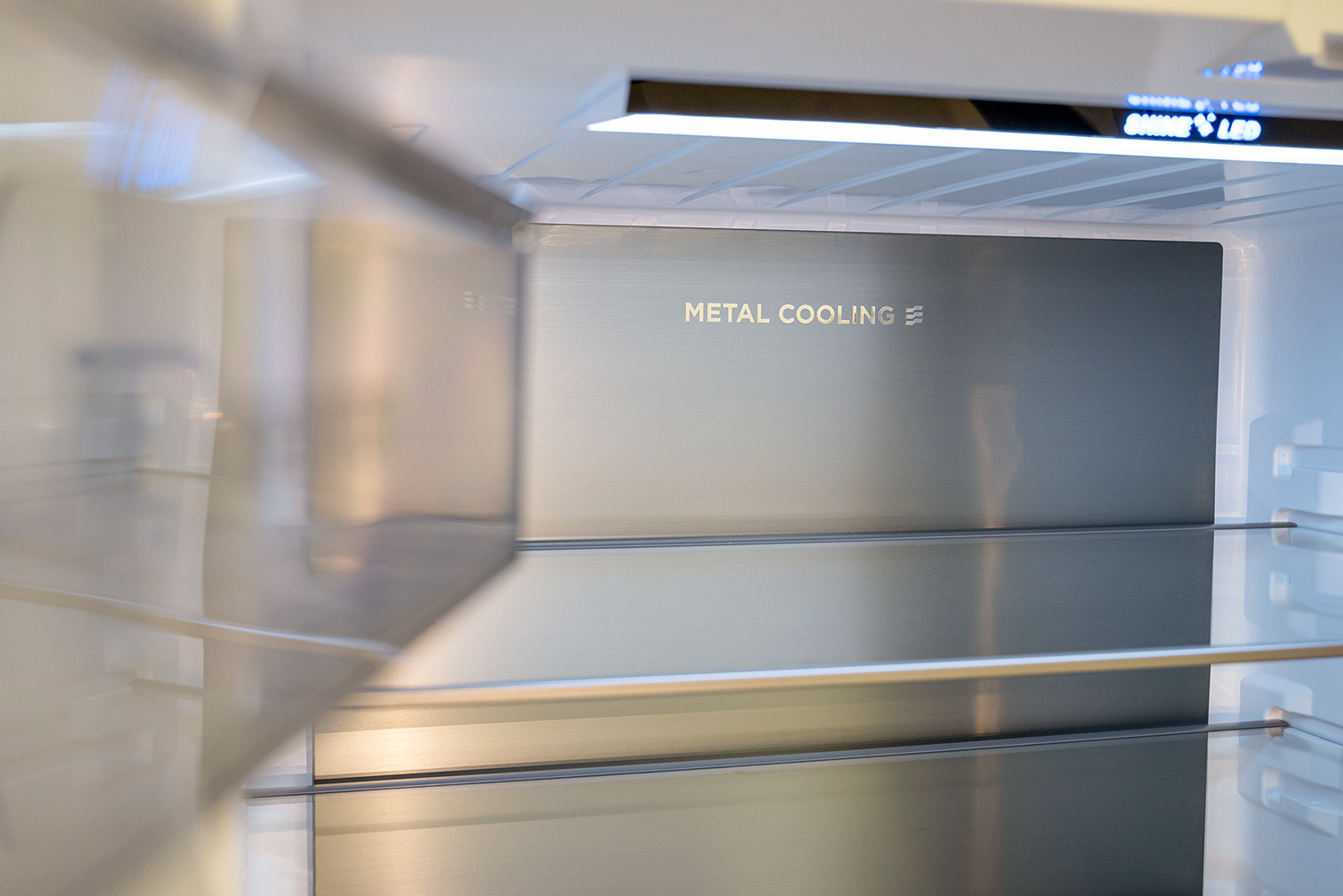 Interior AMCB-601CD78NEG Metal Technology