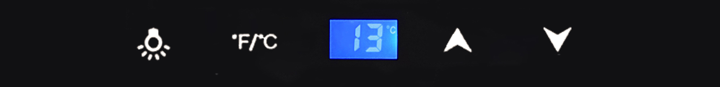 Controles de temperatura de la vinoteca WCL-12BF