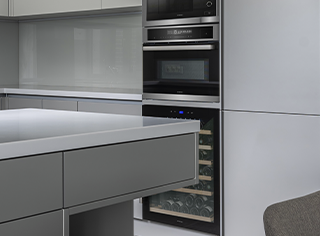 Vinoteca integrada en una cocina