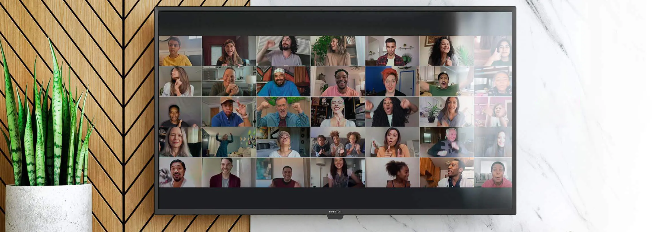 Televisión Infiniton con videollamada de Google Meet